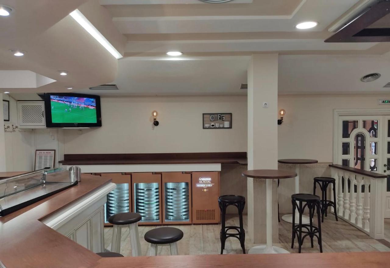 Hostal-Cafe Gutgreco Sonseca Zewnętrze zdjęcie